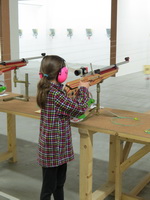 ISSF - Poussin fille en école de tir